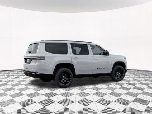 New 2026 Jeep Grand Wagoneer Limited AWD/4WD image 5