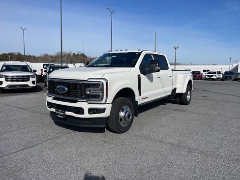 New 2026 Ford F350 Platinum image 1