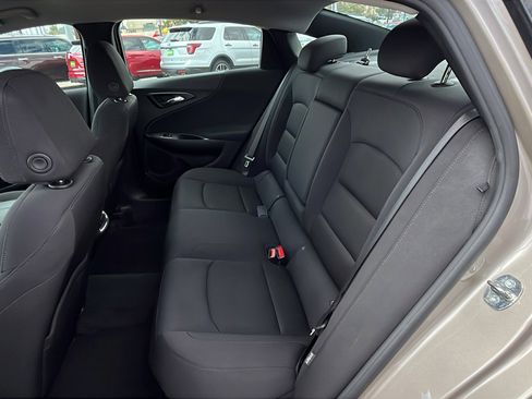 Certified 2022 Chevrolet Malibu LT image 24