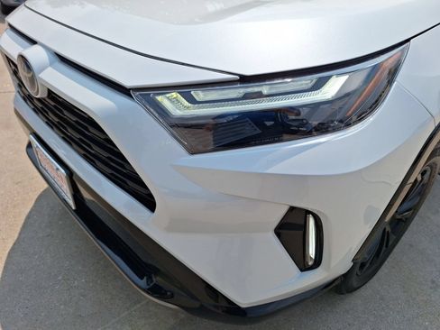 Used 2024 Toyota RAV4 XSE AWD/4WD image 10