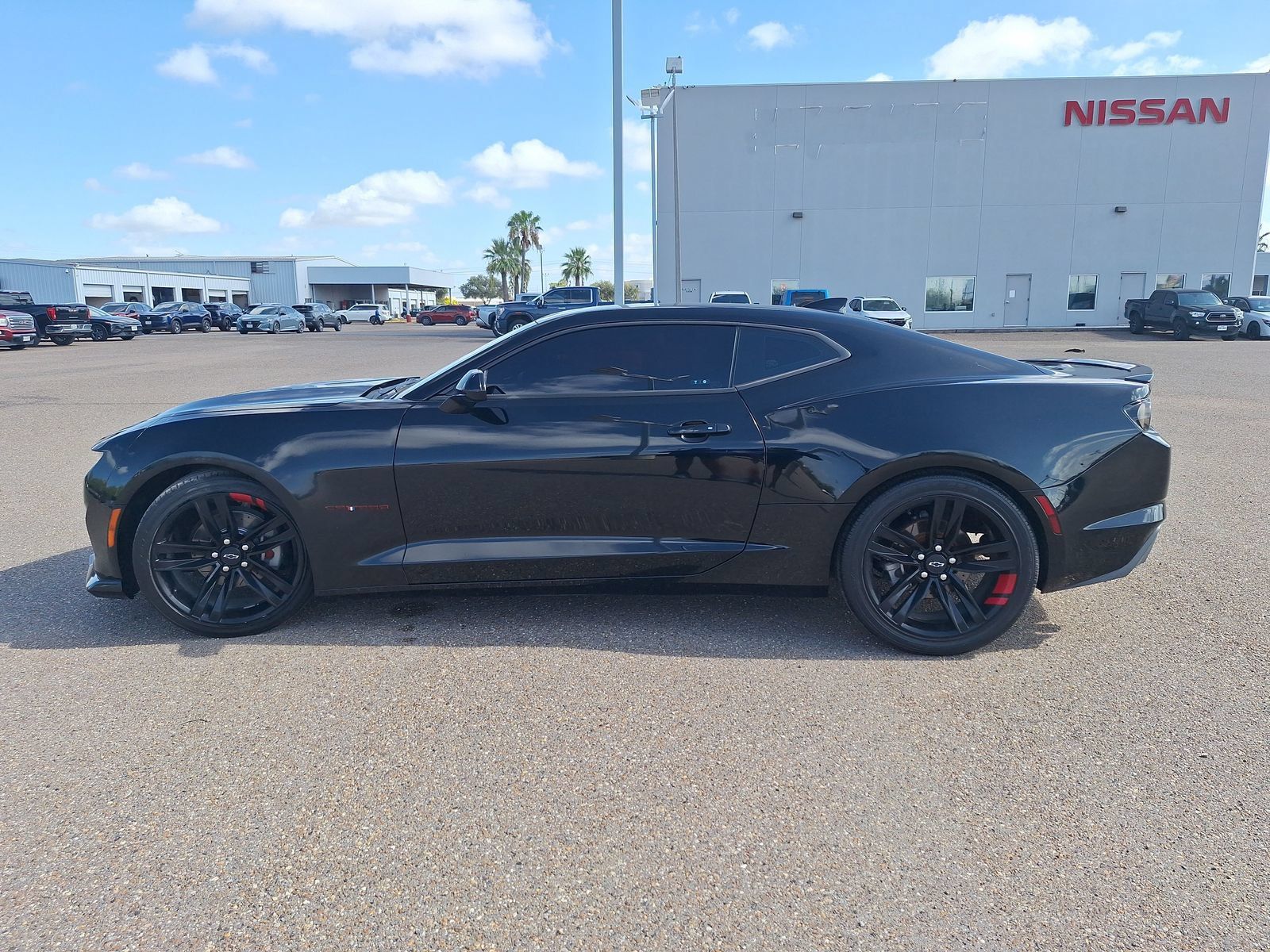 Used 2020 Chevrolet Camaro LT w/ Redline Edition RWD image 4