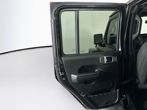 Used 2021 Jeep Wrangler Unlimited Sport AWD/4WD image 24