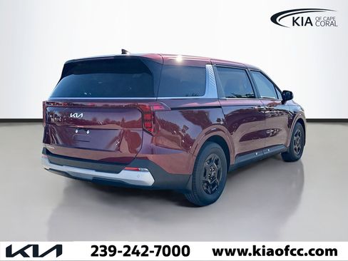 New 2026 Kia Carnival image 5
