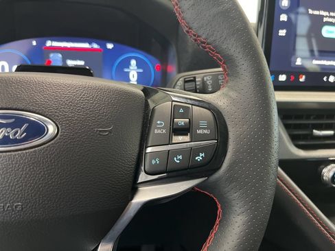Used 2025 Ford Explorer ST-Line AWD/4WD image 7