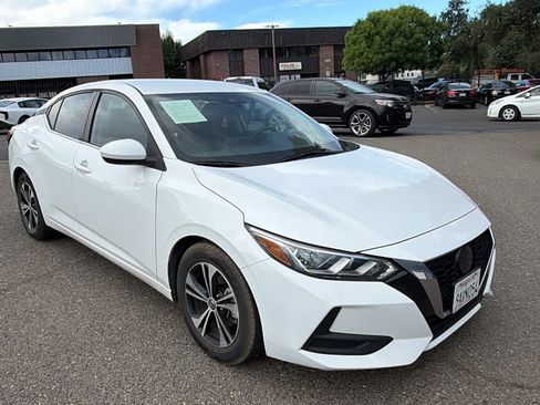 Used 2022 Nissan Sentra SV FWD image 3