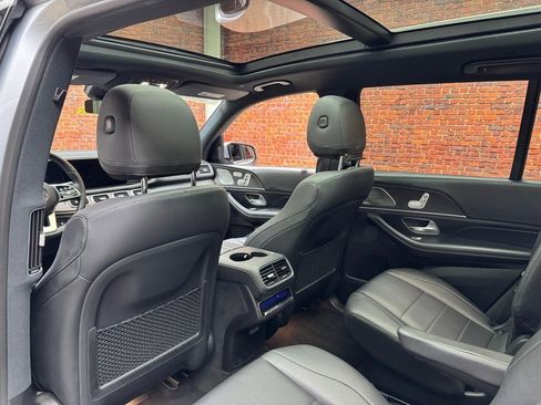 Certified 2022 Mercedes-Benz GLS 450 4MATIC image 26