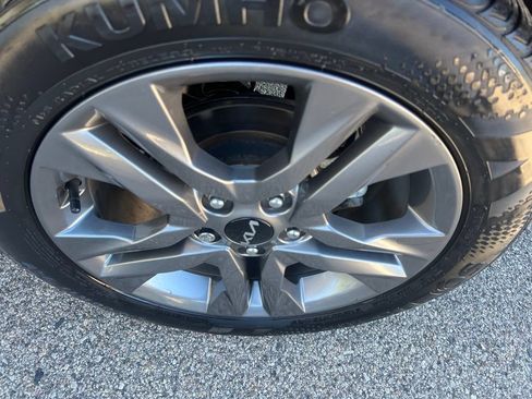 Certified 2023 Kia Seltos S w/ Navigation Package FWD image 42