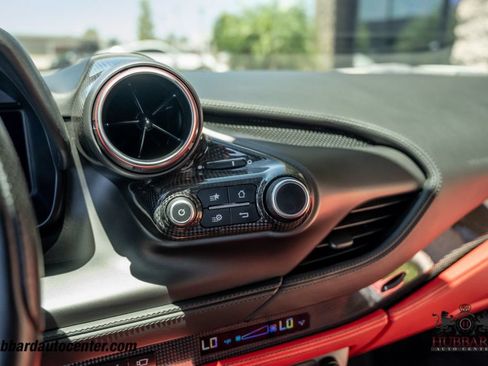 Used 2020 Ferrari F8 Tributo RWD image 26