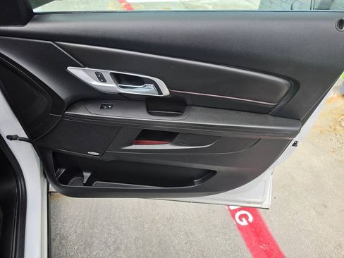 Used 2017 GMC Terrain SLT FWD image 33