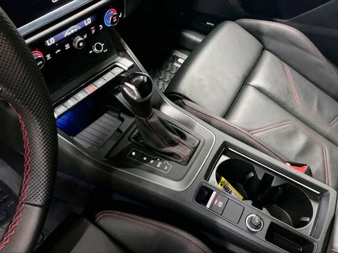 Certified 2025 Audi Q3 2.0T Premium Plus w/ Premium Plus Package image 20