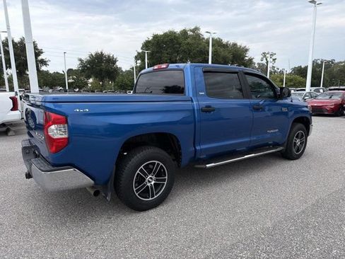 Used 2018 Toyota Tundra SR5 w/ SR5 Upgrade Package AWD/4WD image 2