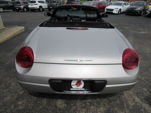 Used 2005 Ford Thunderbird Deluxe RWD image 13