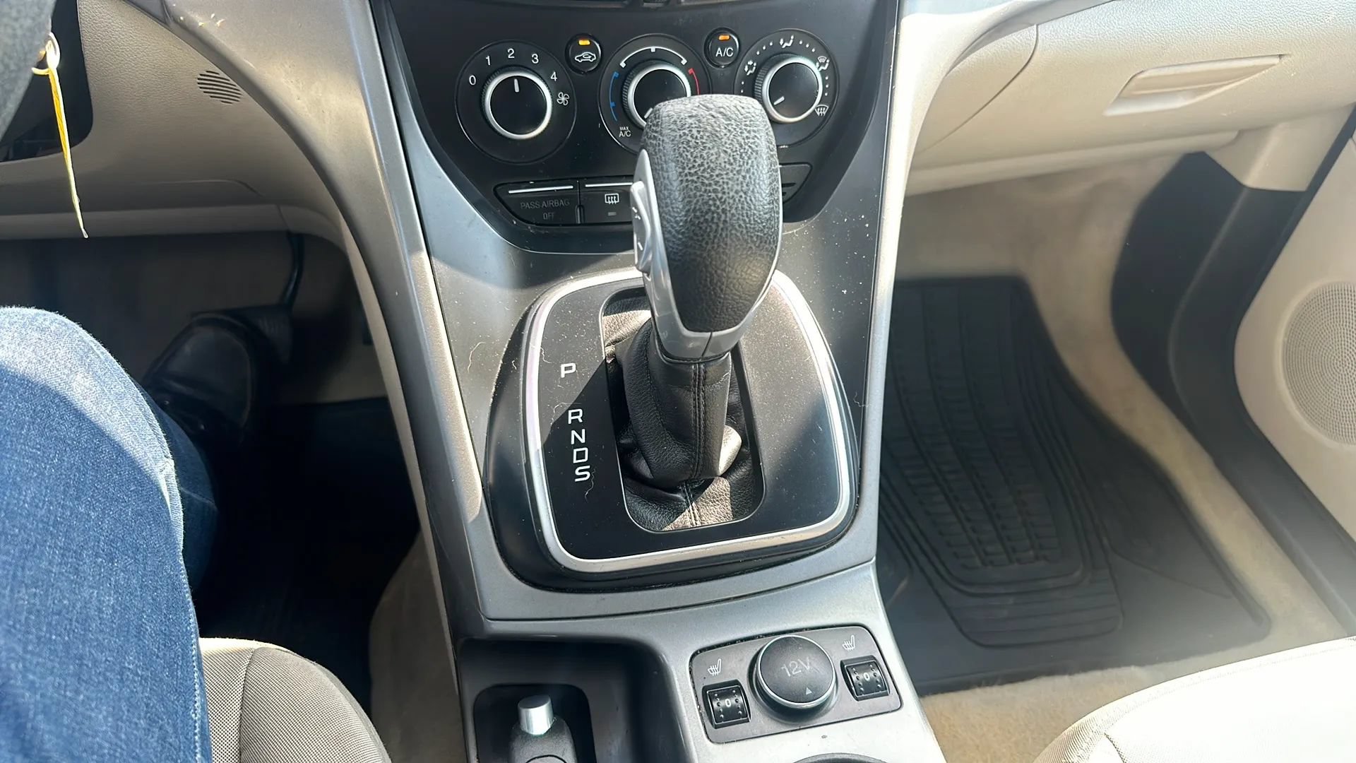 Used 2013 Ford Escape SE AWD/4WD image 2