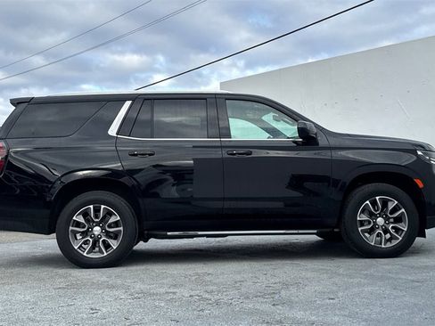 Used 2021 Chevrolet Tahoe LT image 3