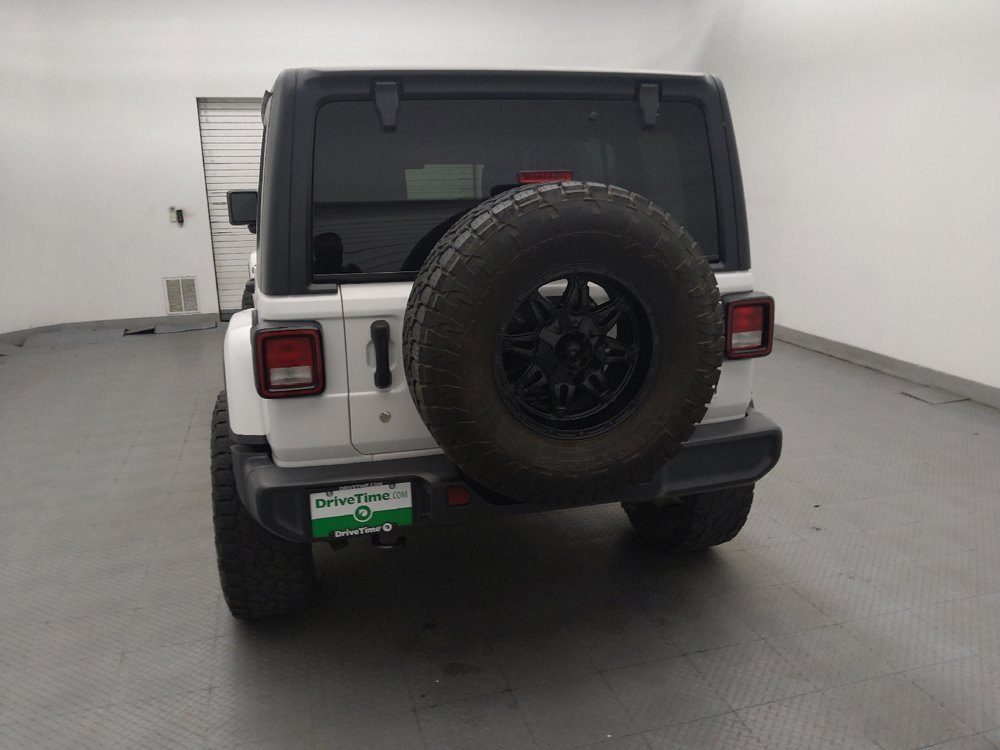 Used 2019 Jeep Wrangler Unlimited Sahara AWD/4WD image 6