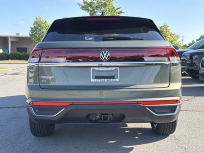 New 2026 Volkswagen Atlas Cross Sport SE