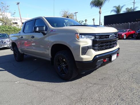 Certified 2022 Chevrolet Silverado 1500 LT Trail Boss w/ LT Trail Boss Premium Package AWD/4WD image 5
