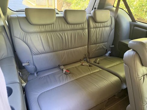 Used 2010 Honda Odyssey EX-L image 32