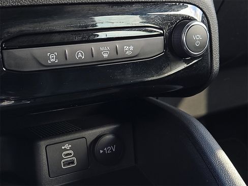 Used 2025 Ford Escape ST-Line w/ Tech Pack #1 image 14