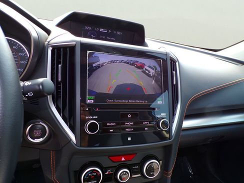Used 2018 Subaru Crosstrek 2.0i Limited AWD/4WD image 19