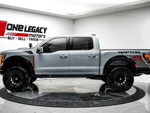 Used 2025 Ford F150 Raptor w/ Equipment Group 803A Raptor R AWD/4WD image 14
