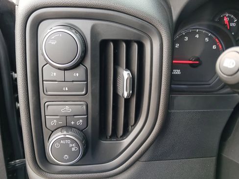 Used 2024 Chevrolet Silverado 2500 Custom w/ Custom Convenience Package image 24