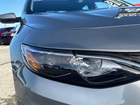 Used 2024 Chevrolet Malibu LT image 11