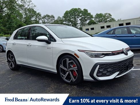 New 2025 Volkswagen GTI SE image 1