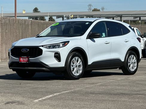 Certified 2025 Ford Escape Active FWD image 7