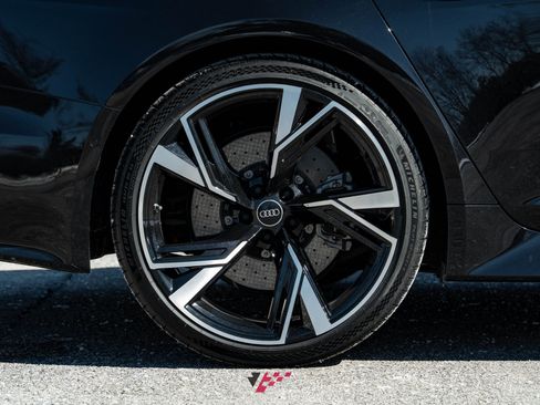 Used 2021 Audi RS 6 w/ Carbon Optic Package image 25