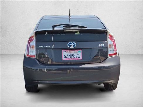 Used 2013 Toyota Prius Two FWD image 7
