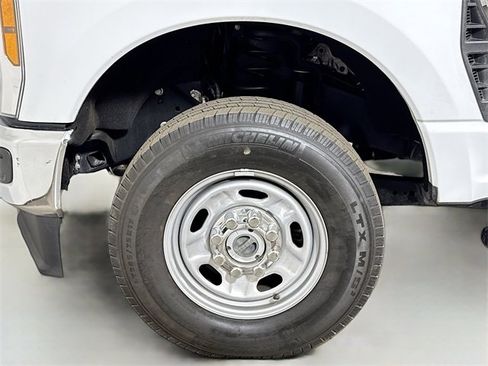 Used 2024 Ford F250 XL w/ XL Driver Assist Package image 21