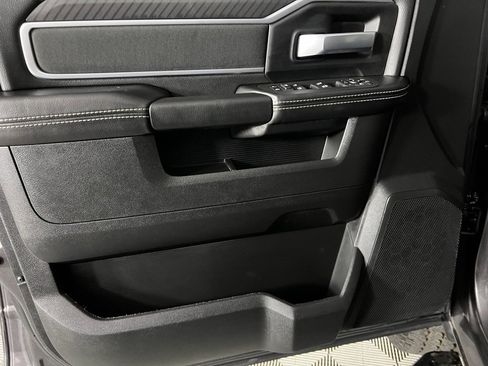 Used 2025 RAM 2500 Big Horn image 25