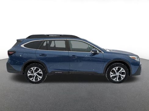 Used 2021 Subaru Outback Limited XT image 2
