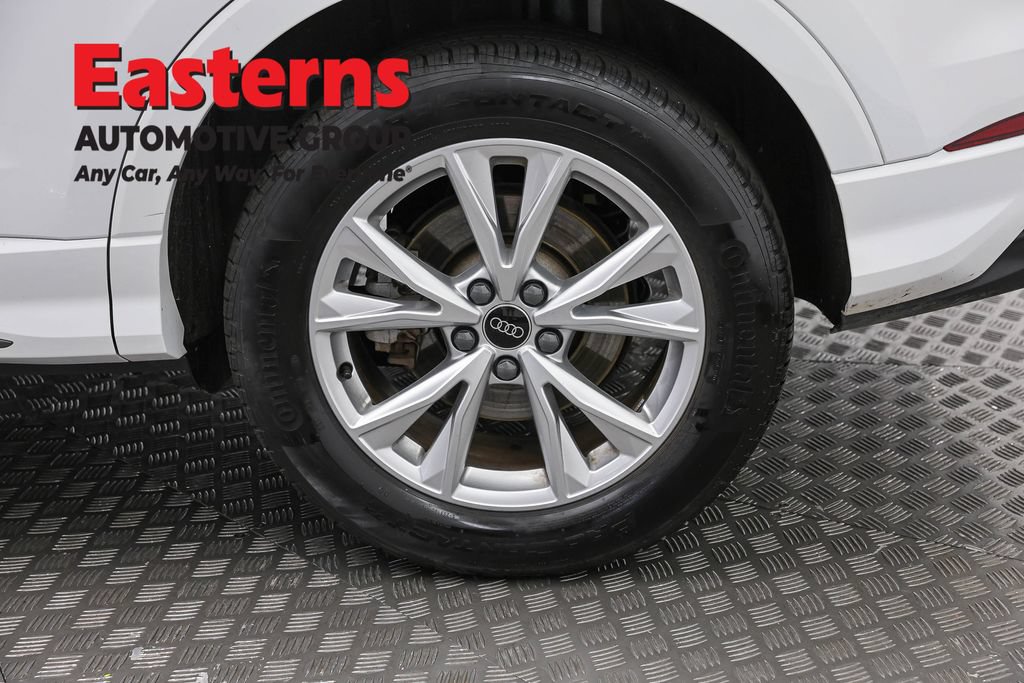 Used 2025 Audi Q3 2.0T Premium AWD/4WD image 33