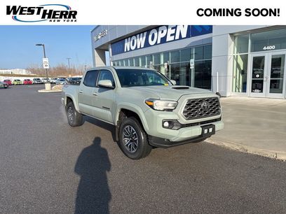 Used 2022 Toyota Tacoma TRD Sport w/ Black Out Package (TMS)