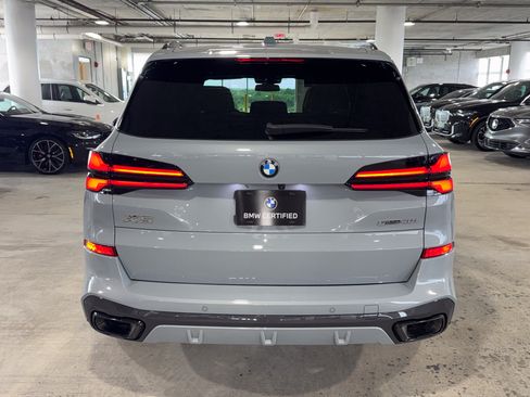 Used 2025 BMW X5 sDrive40i w/ M Sport Package RWD image 7