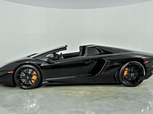 Used 2014 Lamborghini Aventador LP 700-4 AWD/4WD image 7