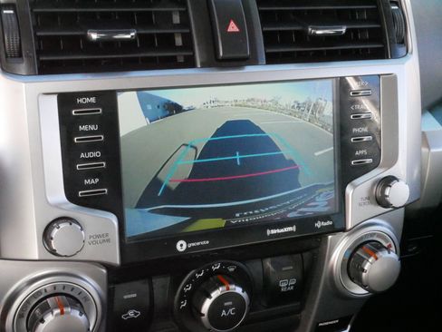 Used 2021 Toyota 4Runner SR5 Premium image 31