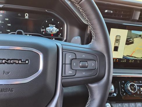Used 2025 GMC Sierra 1500 Denali Ultimate AWD/4WD image 29