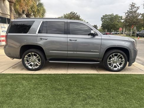 Used 2019 GMC Yukon SLT w/ Premium Edition RWD image 4
