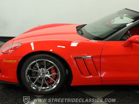 Used 2013 Chevrolet Corvette Grand Sport w/ 2LT Preferred Equipment Group RWD image 23