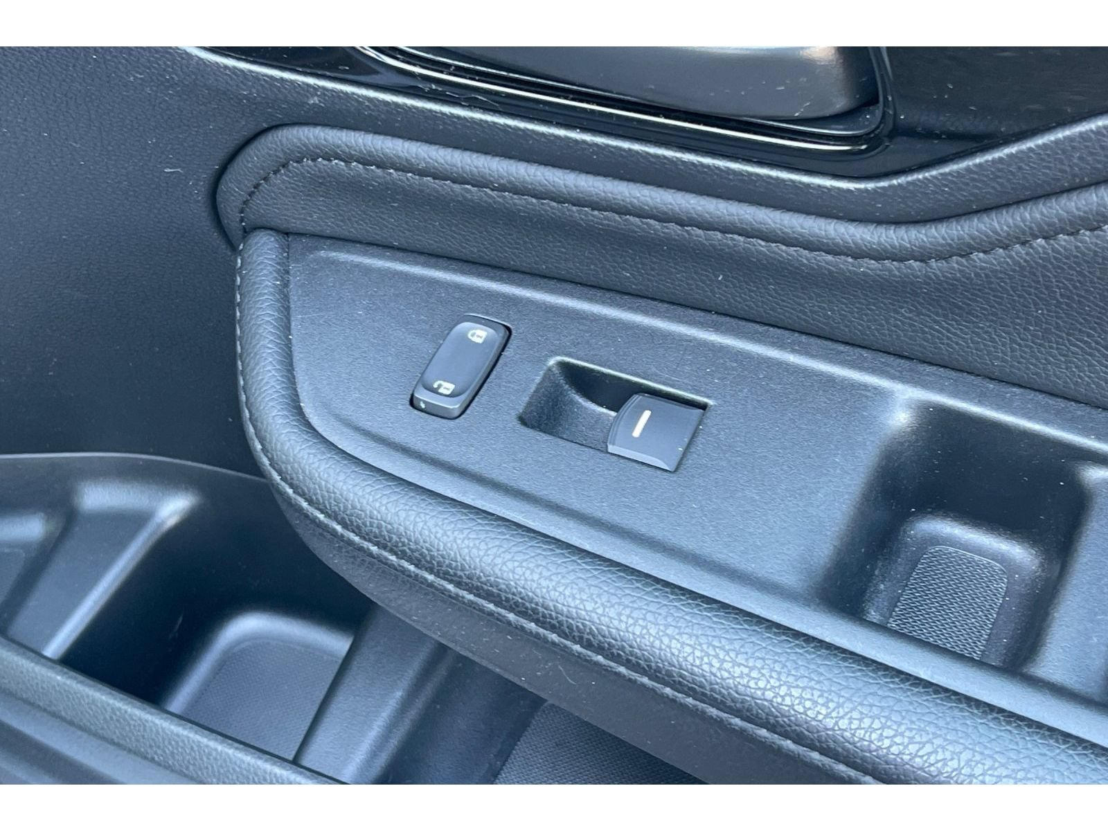 Certified 2025 Honda Odyssey Touring image 23