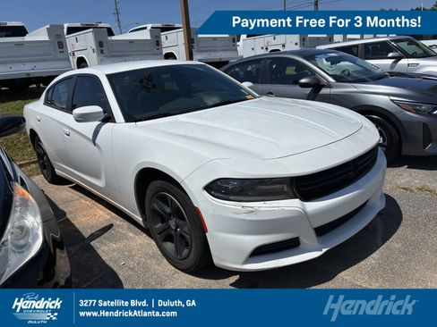 Used 2019 Dodge Charger SXT RWD image 1