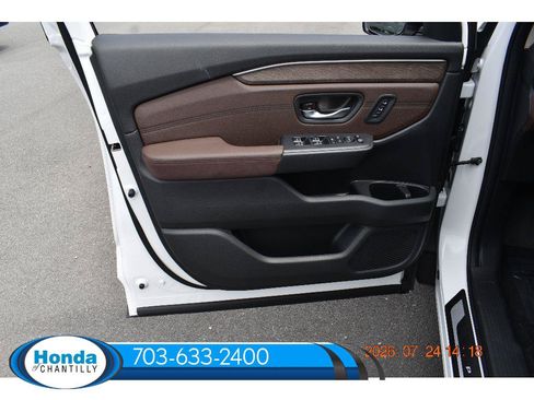 New 2026 Honda Pilot Elite image 26