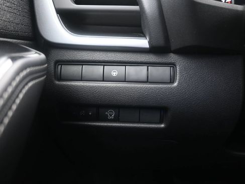 Used 2023 Nissan Rogue SV AWD/4WD image 24