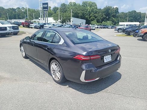 Used 2025 BMW 530i RWD image 5
