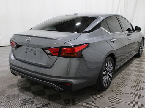 Used 2023 Nissan Altima 2.5 SL image 34