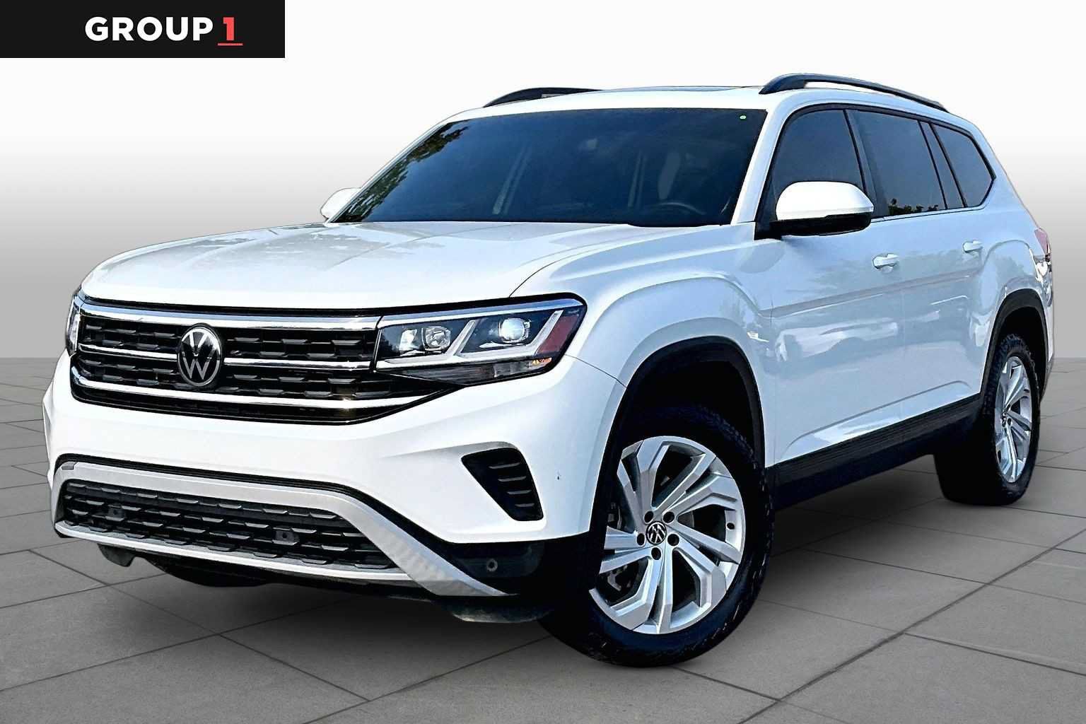 Used 2023 Volkswagen Atlas SE AWD/4WD image 1