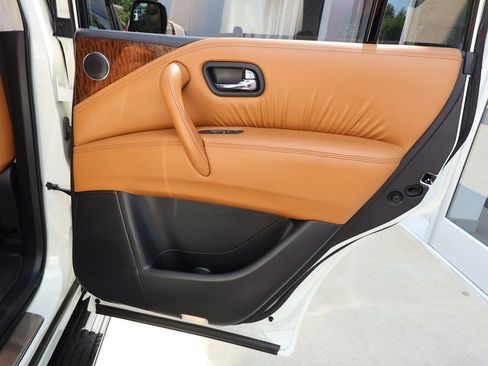 Used 2018 Nissan Armada Platinum w/ Captain Seat Package AWD/4WD image 39
